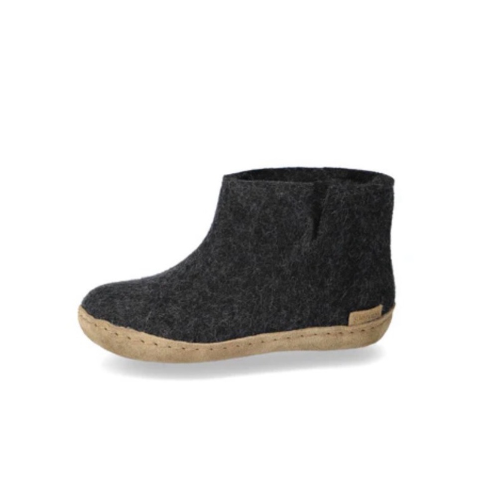 Glerups junior boots charcoal size 24